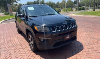 
										2018 Jeep Compass Latitude full									